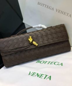 Design Bottega Veneta Andiamo Clutch Bag